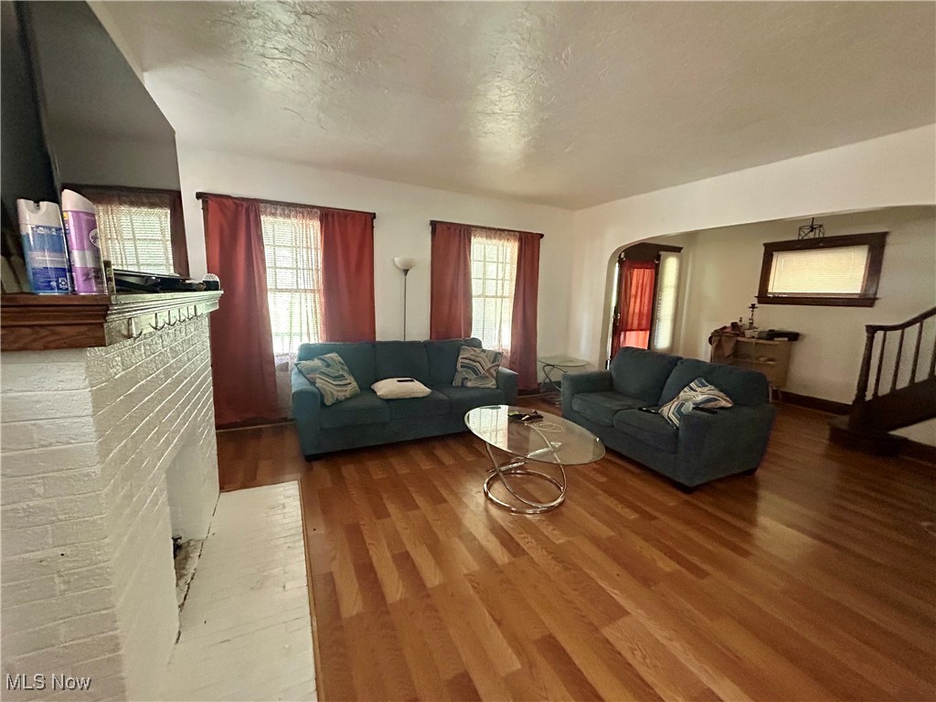 10202 Kinsman Road