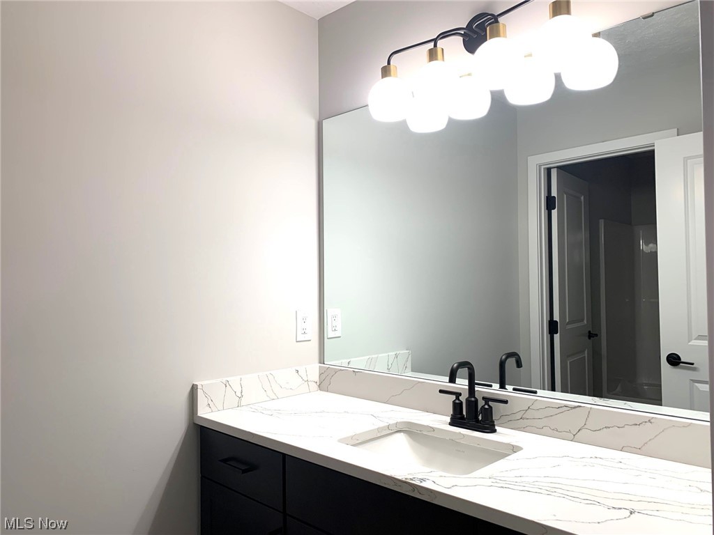 Riviera Drive - Residential