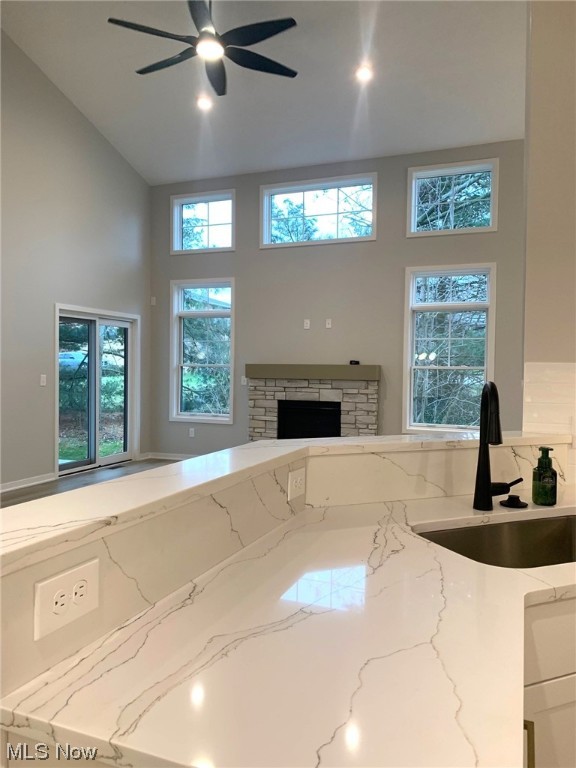 Riviera Drive - Residential