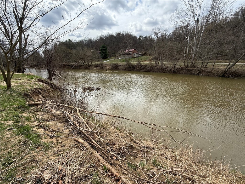 6063 Frost Road Rd, Coolville, Ohio image 2