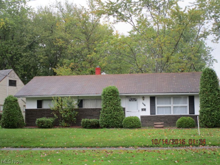 One floor living in this 3 bedroom Ranch.  Large eat-in kitchen and formal dining room with sliding door.  First floor laundry, large 2 car garage with work shop.  Well insulated!  Make an appointment today!