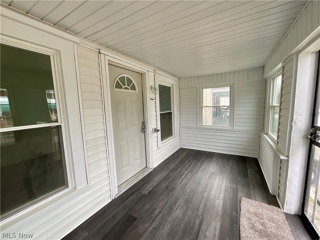 Photo of 425 Spaulding Street, Akron, OH 44310 (MLS # 5194752)