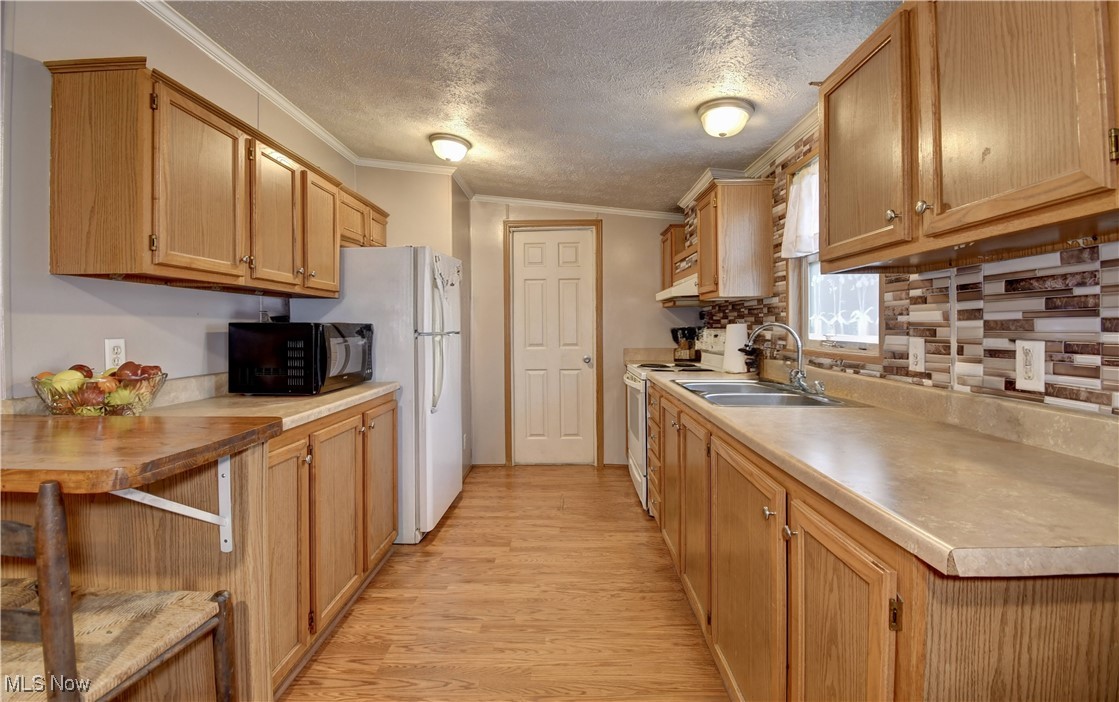 209 Mccrea Avenue, Dennison, Ohio image 3