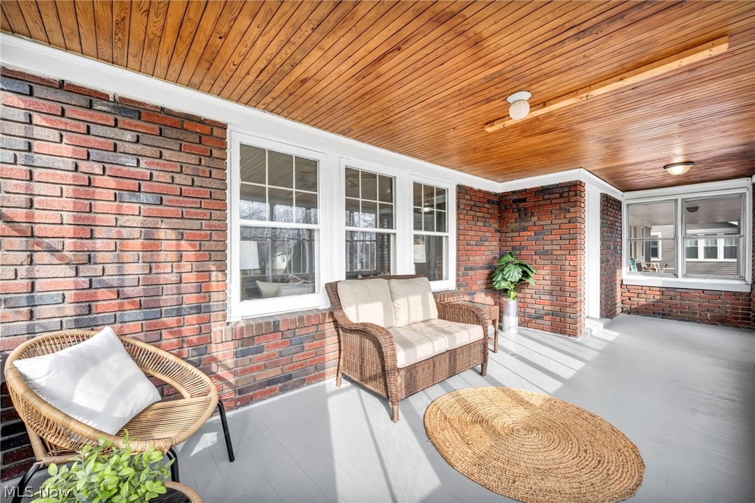 Beachland 02 - Residential