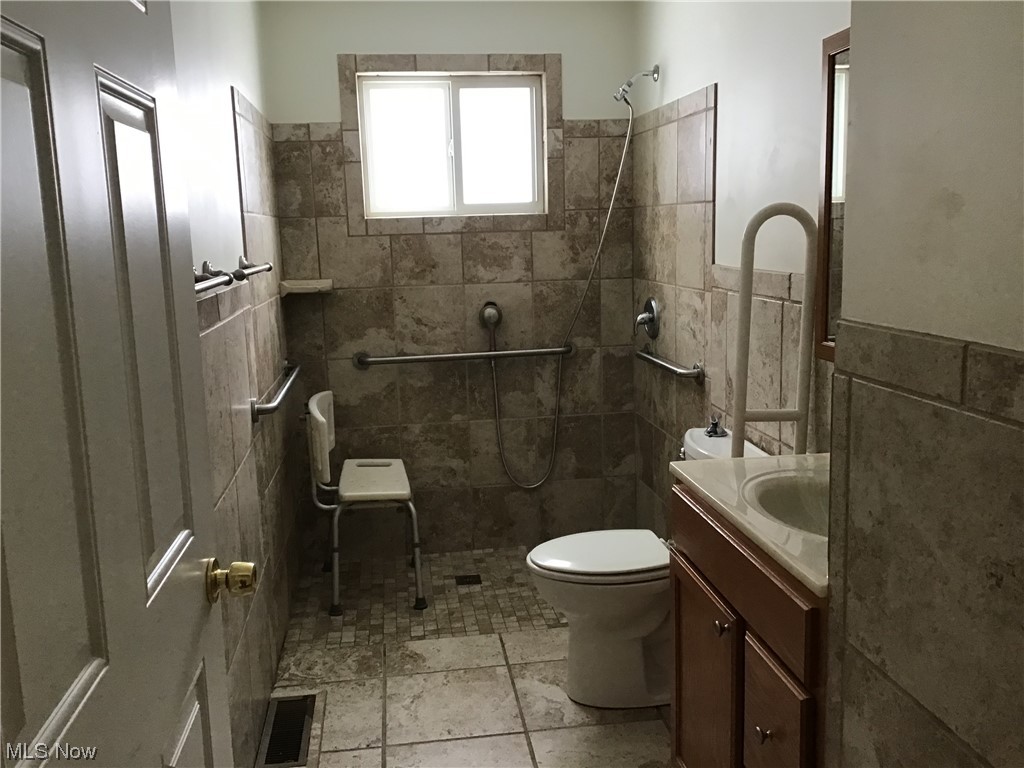 Woodmere - Residential