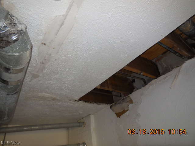 Banbury Village Condo - Residential