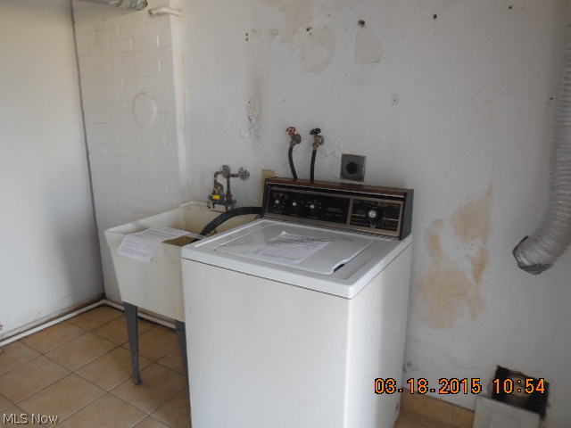 Banbury Village Condo - Residential