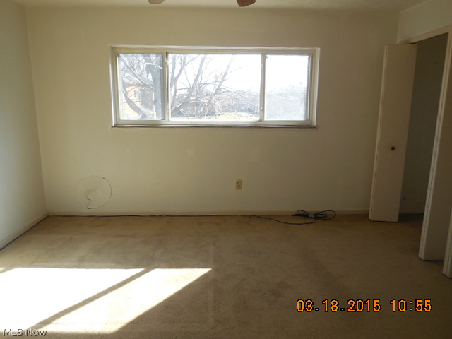 Banbury Village Condo - Residential