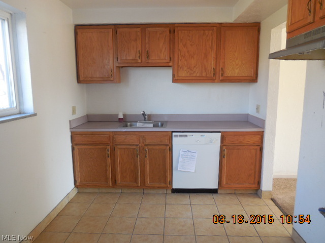 Banbury Village Condo - Residential