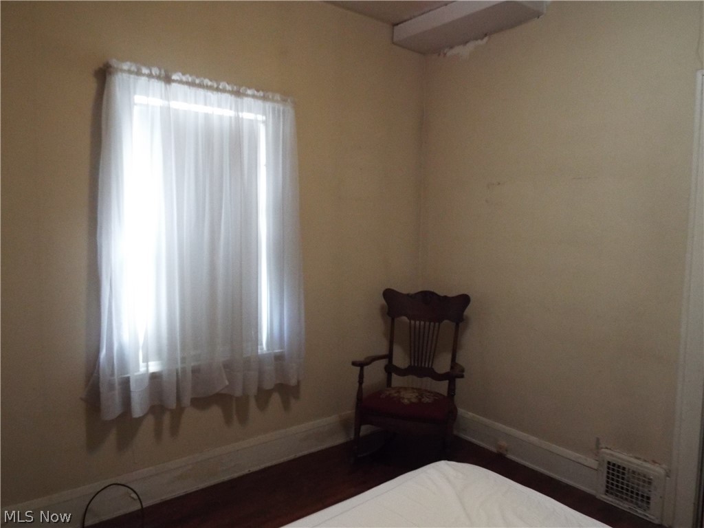 Bedford Farm Homes - Residential Income