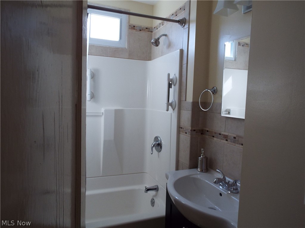 Bedford Farm Homes - Residential Income