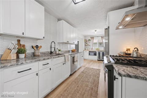 Tiny photo for 8160 Joyce Road, Broadview Heights, OH 44147 (MLS # 5239647)