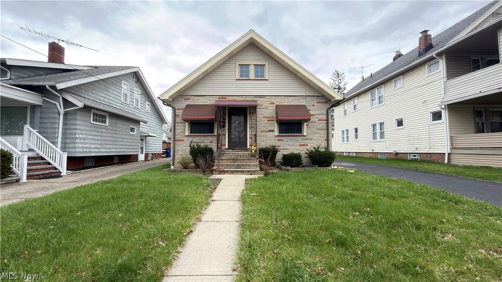 Photo of 3637 W 159th Street, Cleveland, OH 44111 (MLS # 5200926)