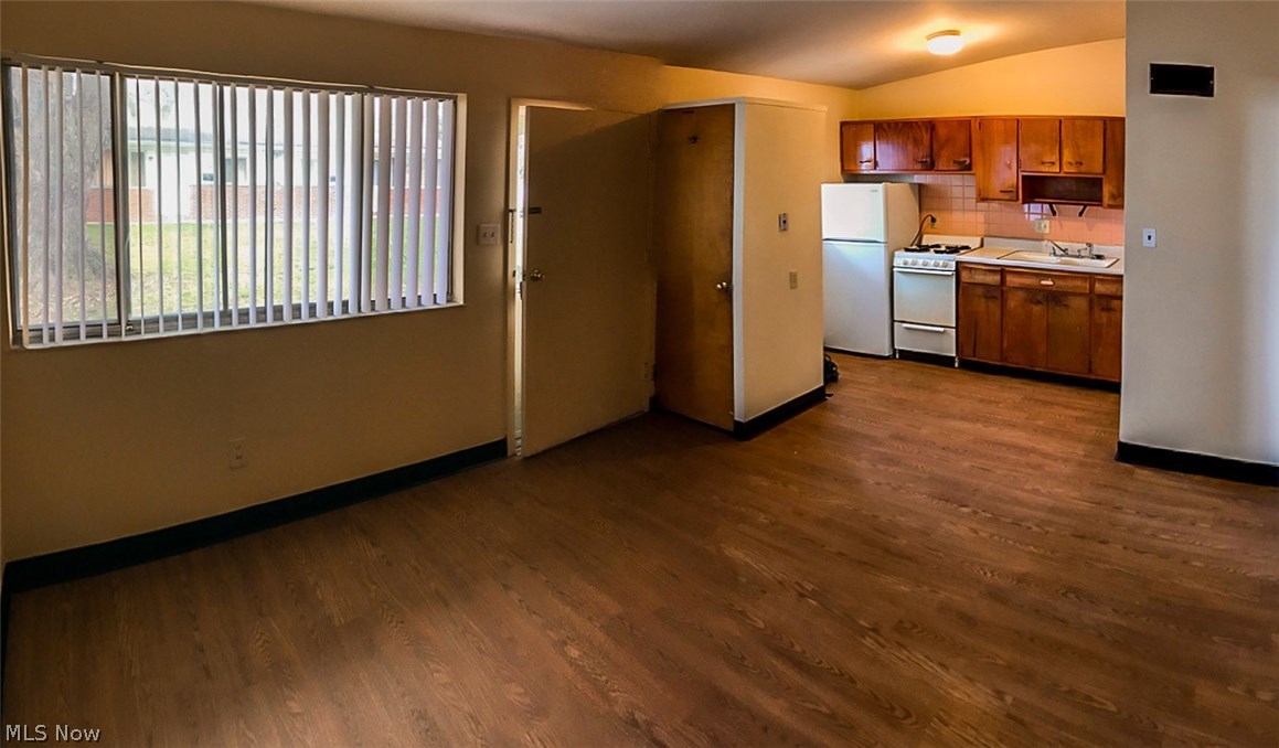 Sawyer & Haynes Springfield Court - Residential Lease