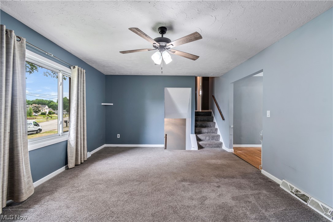 Vill Gr Sub - Residential