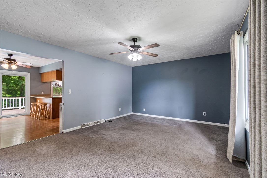 Vill Gr Sub - Residential