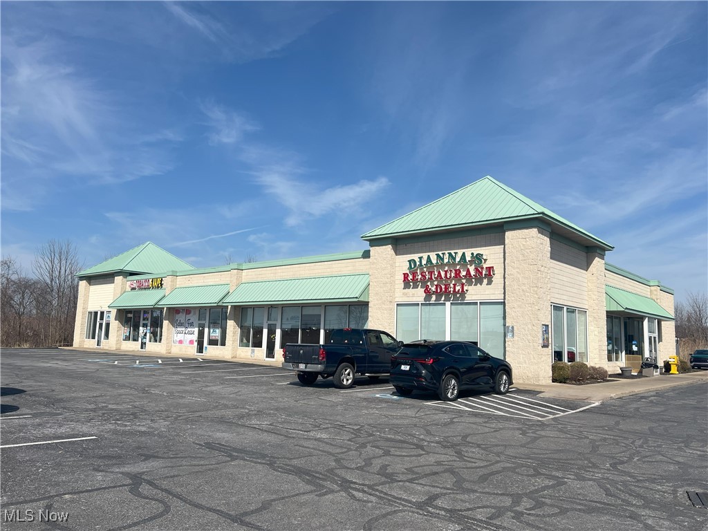 9,300 SF retail center on 2.8 acres. Sale includes two parcels 0200781910361003 and 0200781910361000. Located on SR 163, just west of SR 53, across from Walmart Supercenter. Principal of owner is licensed agent.