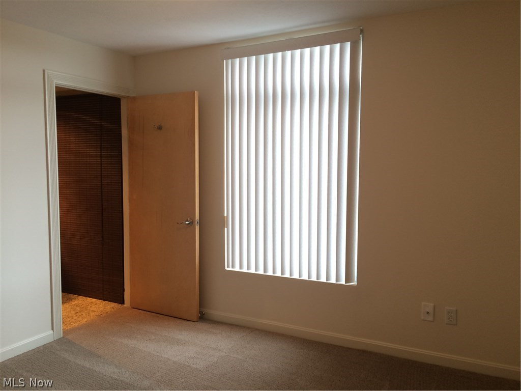 Stonebridge Condos - Residential