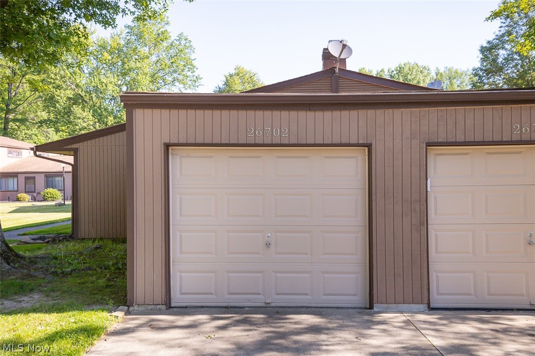 26702 Lake Of The Falls Boulevard