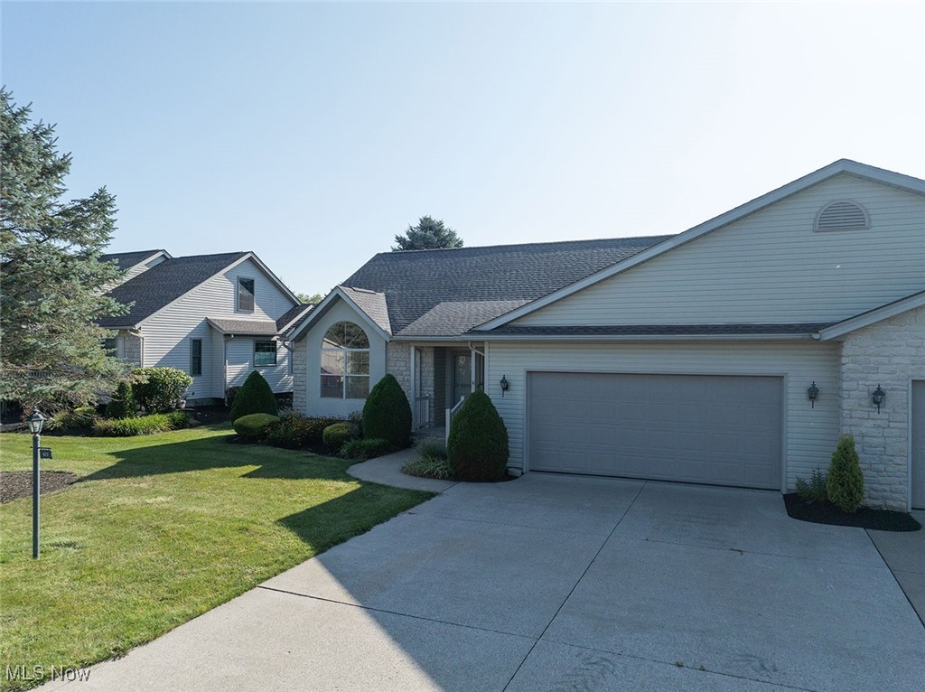 611 Pond View Circle, Strasburg, Ohio image 18