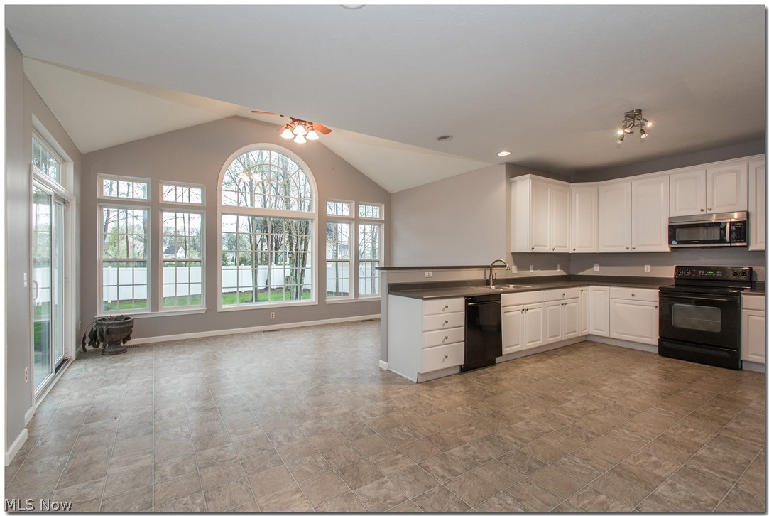 Settlers Village 02 - Residential