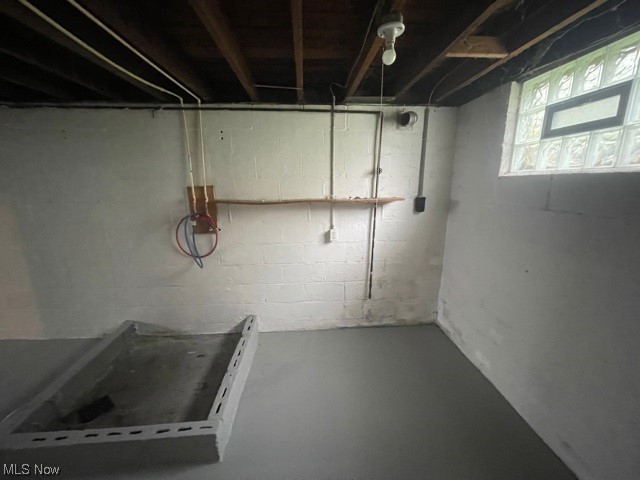 City/Youngstown - Residential Lease