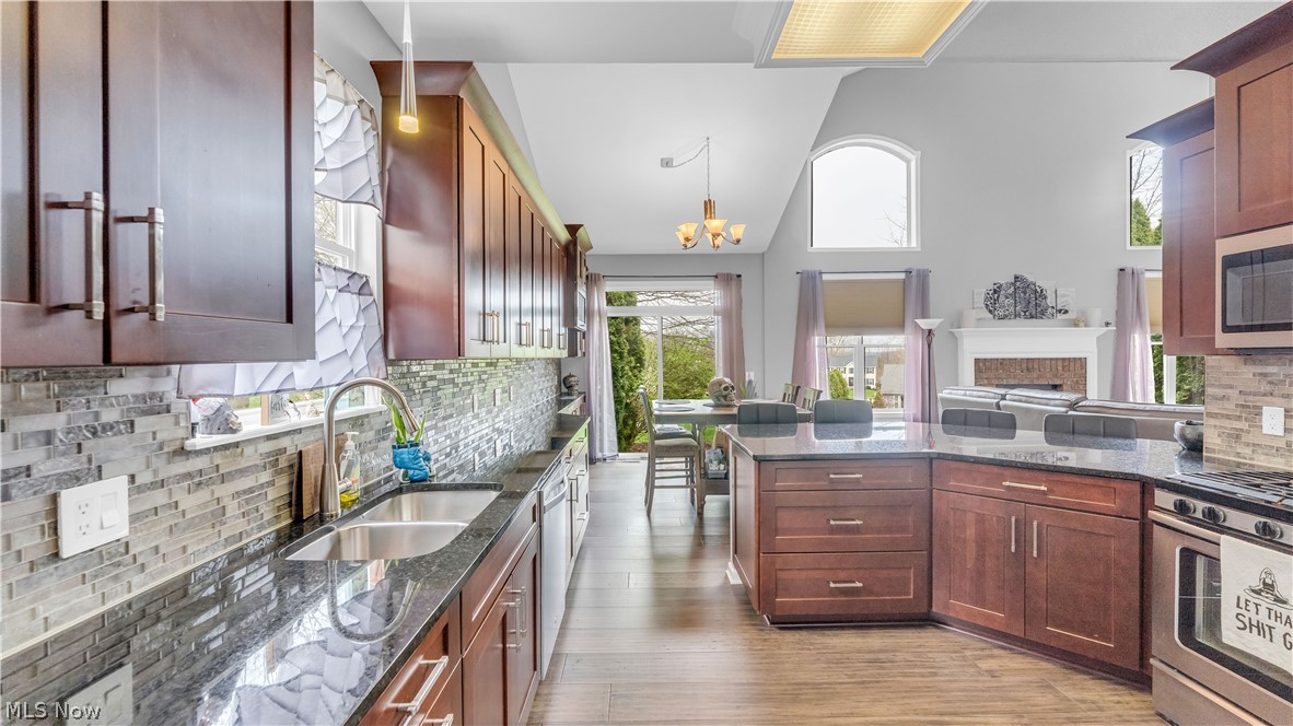 Fairfax Mdws Ph 05 - Residential