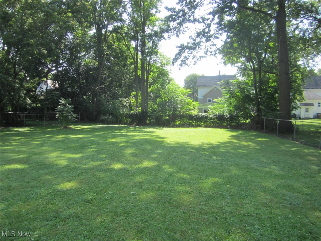 Village/Lodi - Residential