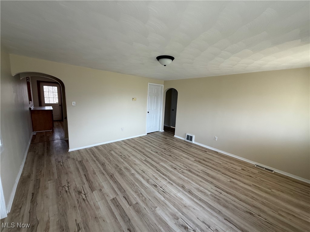 232 Vine Street, Follansbee, West Virginia image 4