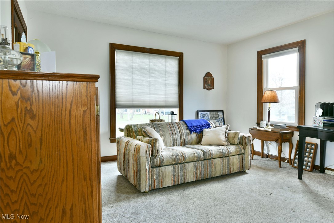 8651 High Street, Warren, Ohio image 16