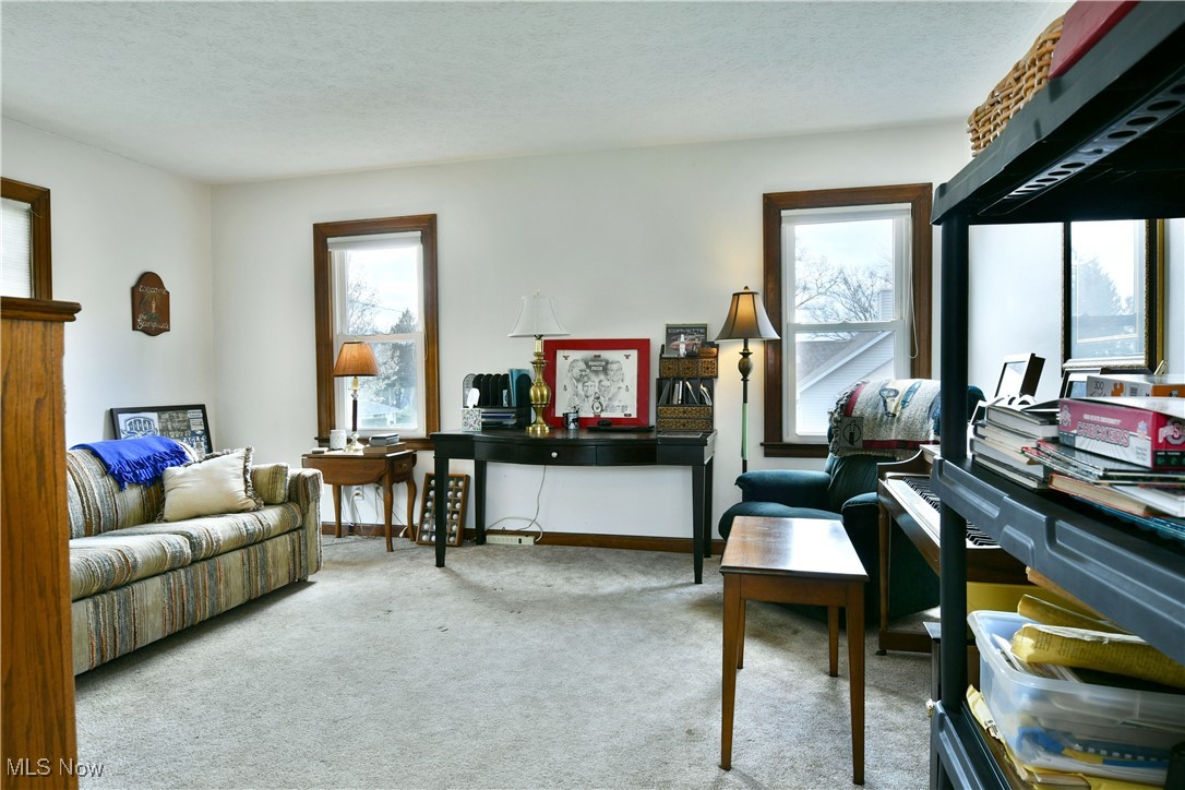 8651 High Street, Warren, Ohio image 14
