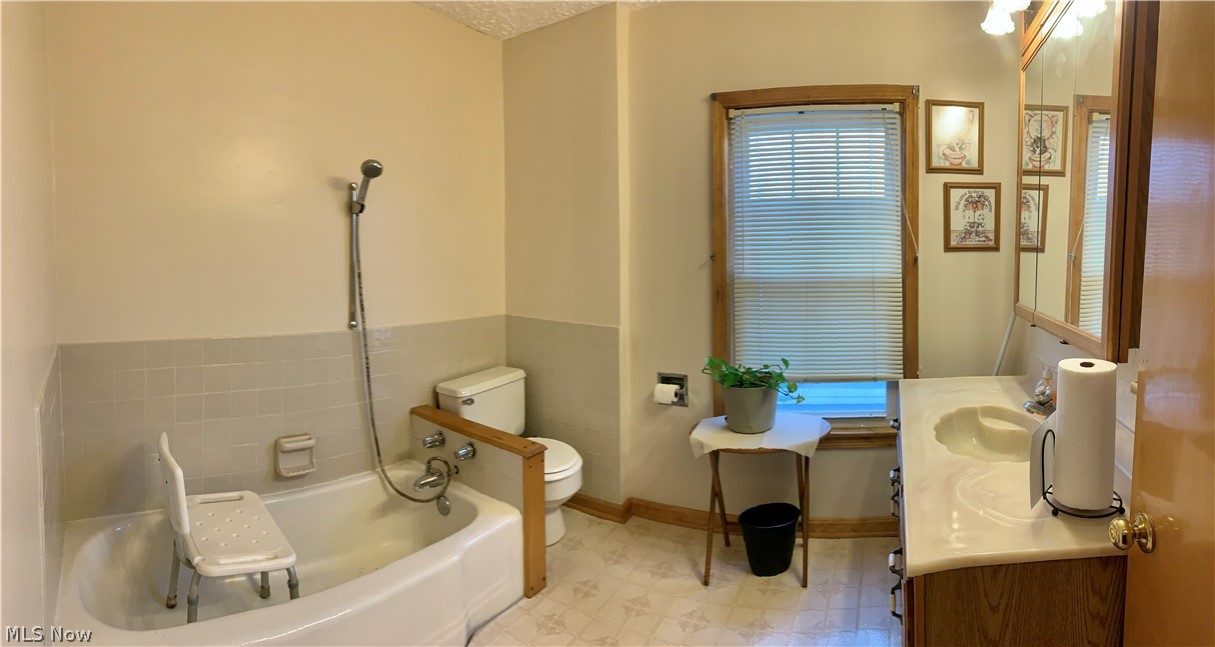 Lowellville Village - Residential