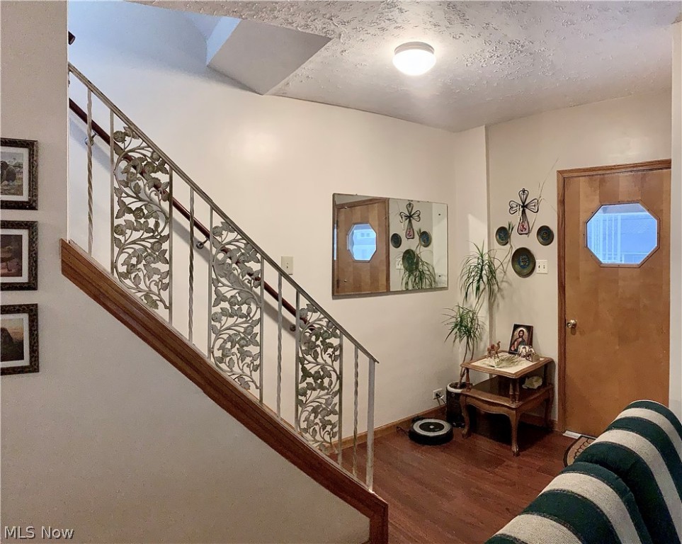 Lowellville Village - Residential