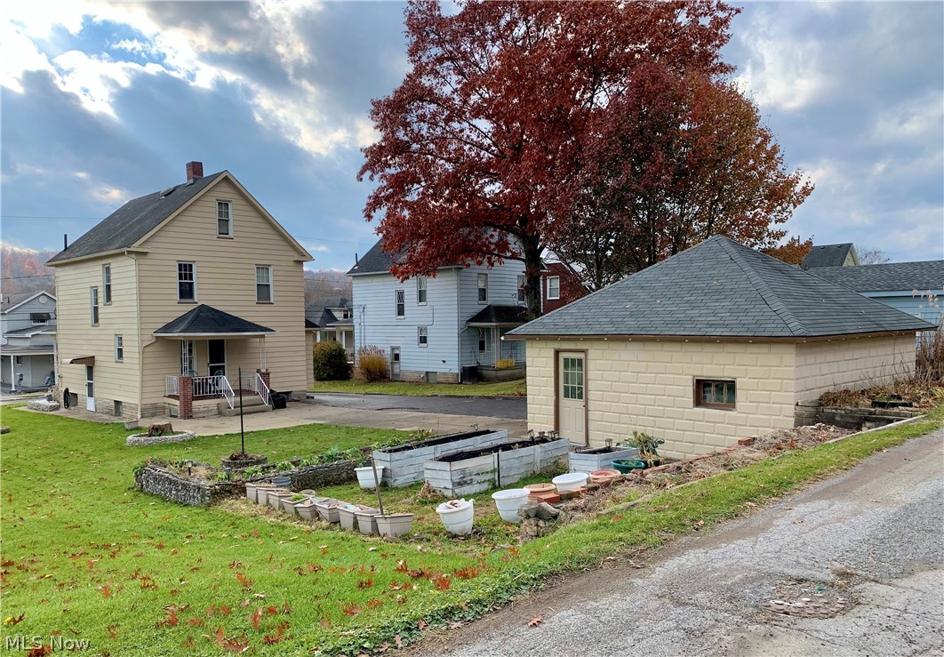 Lowellville Village - Residential