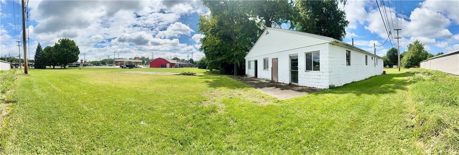 820 Youngstown Warren Rd, Niles, OH 44446