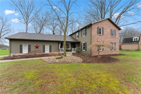 1929 Twin Oaks Drive, Girard, OH 44420 - MLS#: 5115010