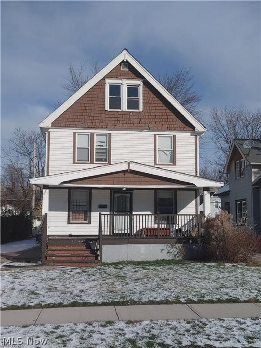 Photo of 13405 Svec Avenue, Cleveland, OH 44120 (MLS # 5198085)