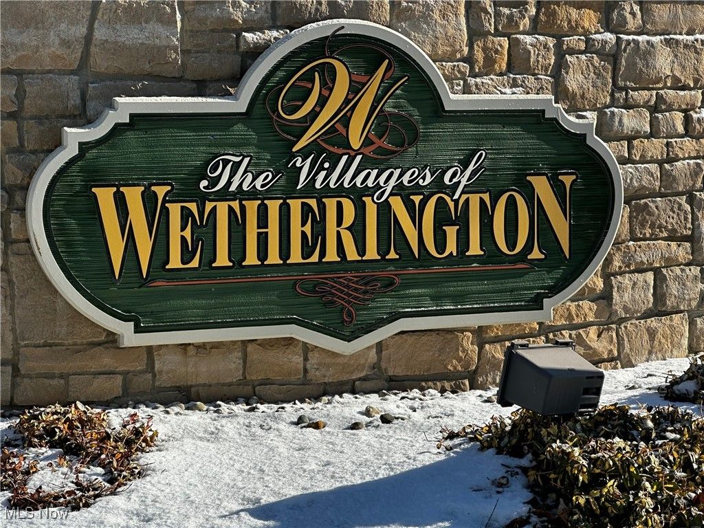 Photo of 2452 Barrington Way #424, Wooster, OH 44691 (MLS # 5183541)