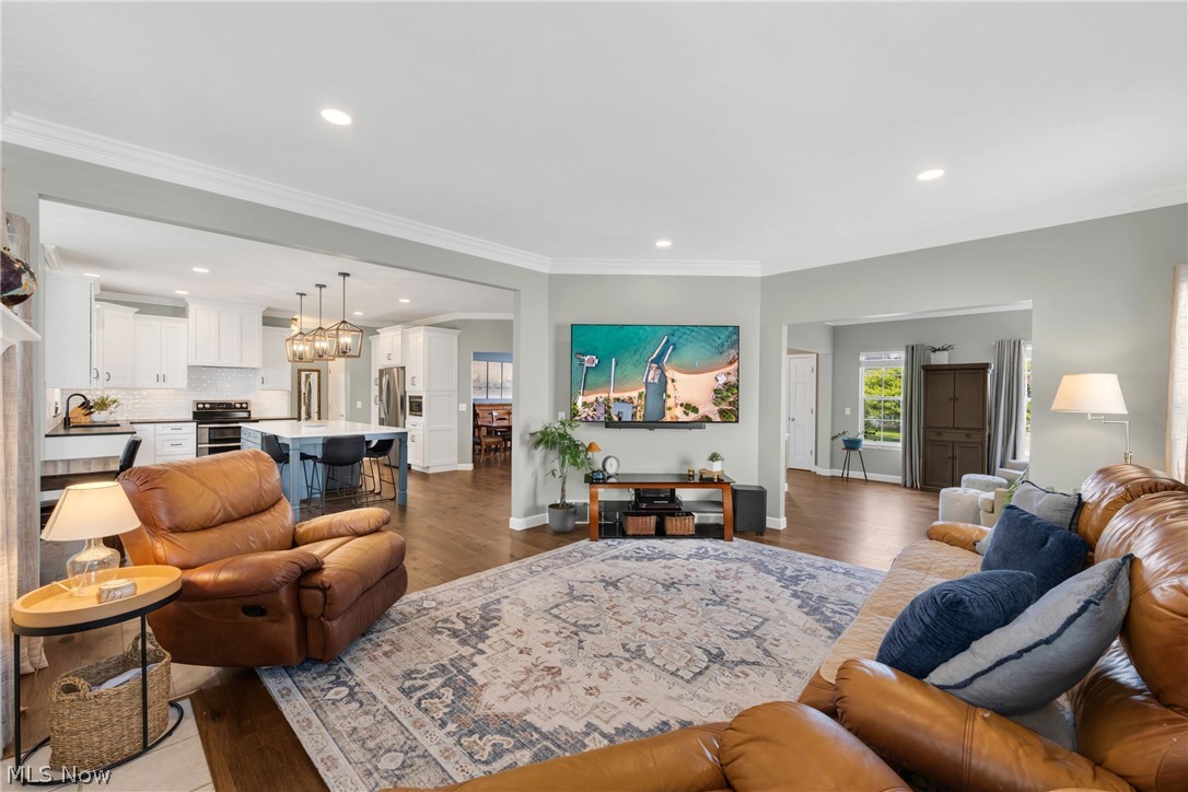 386 Weatherstone Drive