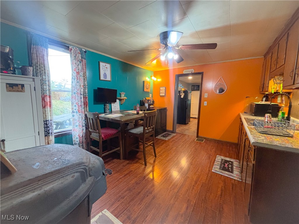 Lisbon, Ohio 44432, United States, 2 Bedrooms Bedrooms, ,1 BathroomBathrooms,Residential,Active,216646