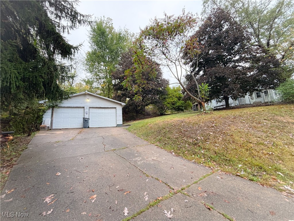 Lisbon, Ohio 44432, United States, 2 Bedrooms Bedrooms, ,1 BathroomBathrooms,Residential,Active,216646