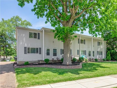 Multifamily For Rent - 3751 Kent Road<br/> Stow, OH 44224