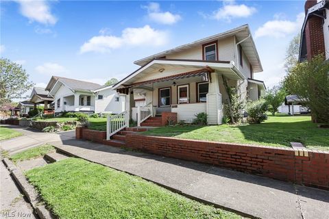 Tiny photo for 808 N 12th Street, Cambridge, OH 43725 (MLS # 5202862)