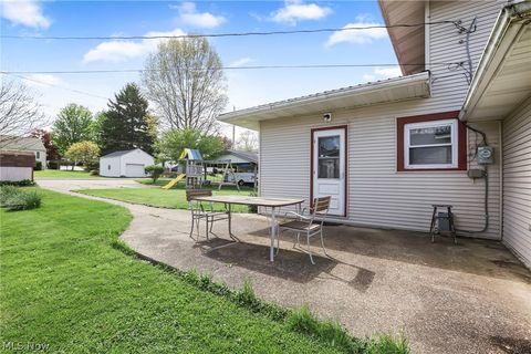 Tiny photo for 808 N 12th Street, Cambridge, OH 43725 (MLS # 5202862)