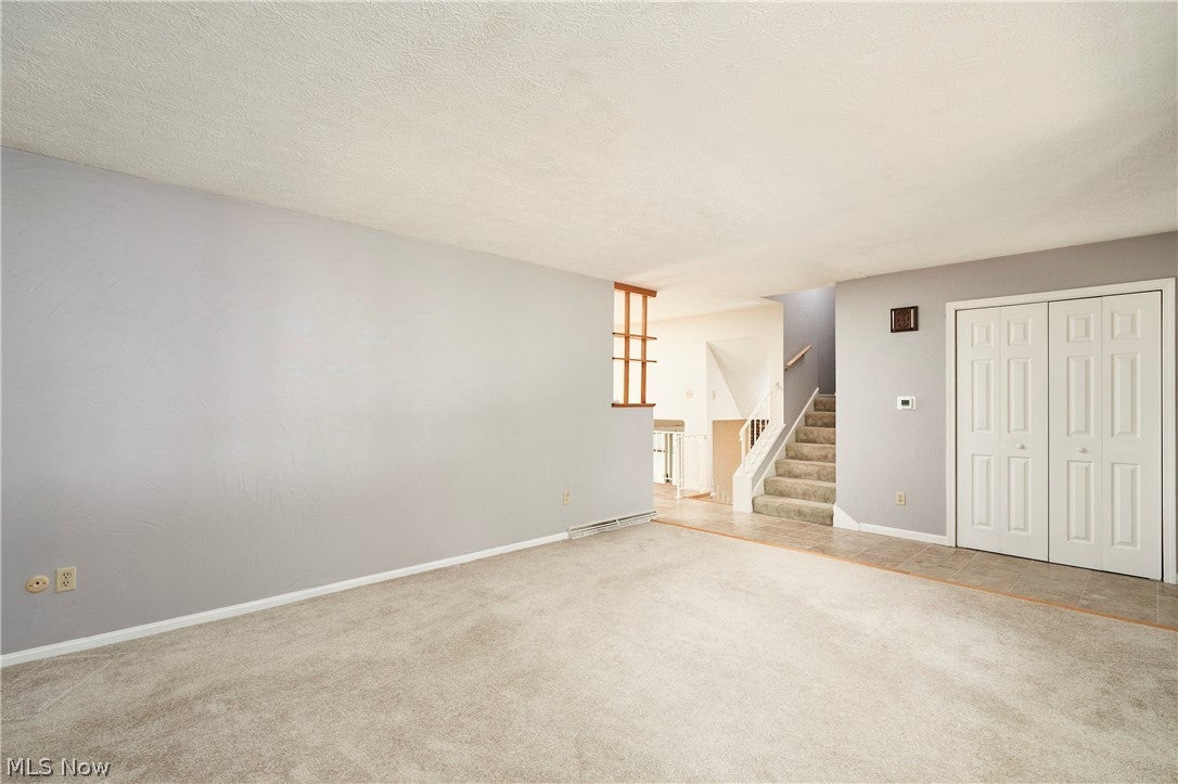 792 Jolson Avenue