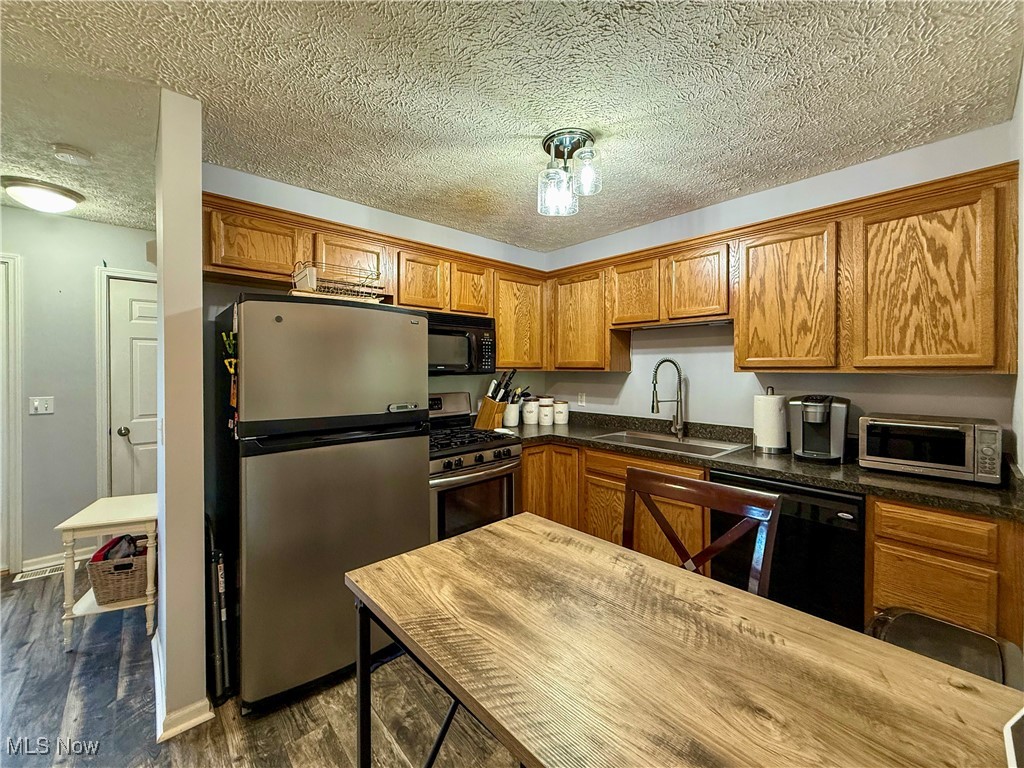 Birch Hill Court North Sub Ph 1 - Residential