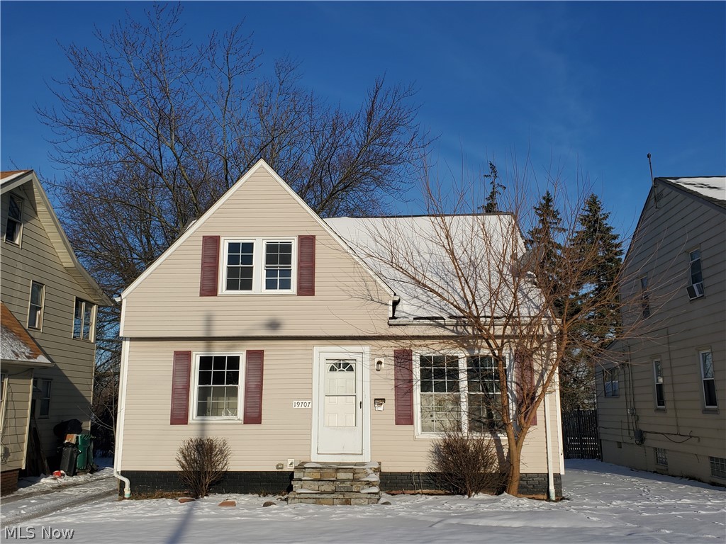 Endless possibilities! Three-bedroom, one full bath Bungalow home with hardwood floors. Be your own decorator and use your imagination to create the kitchen of your dreams! Partially finished basement giving you more room to entertain, work out etc. There is a two-car detached garage.