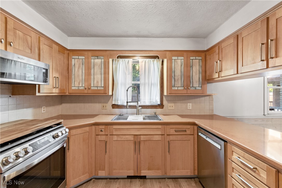 Hoover Lake Heights - Residential