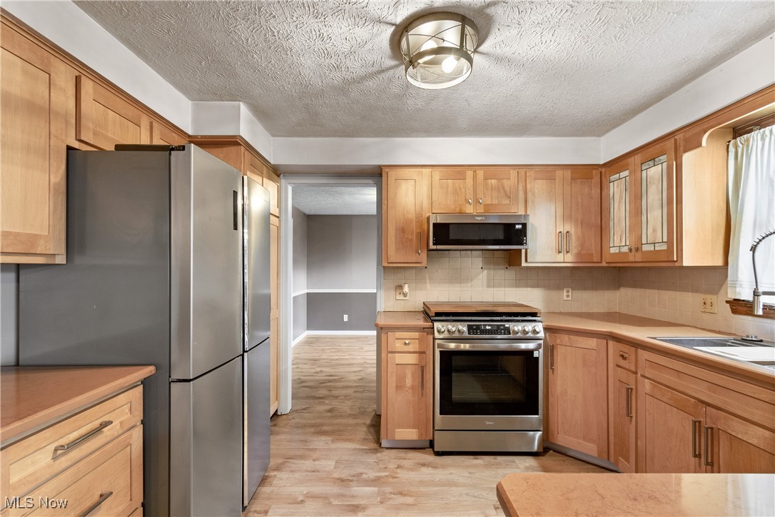 Hoover Lake Heights - Residential