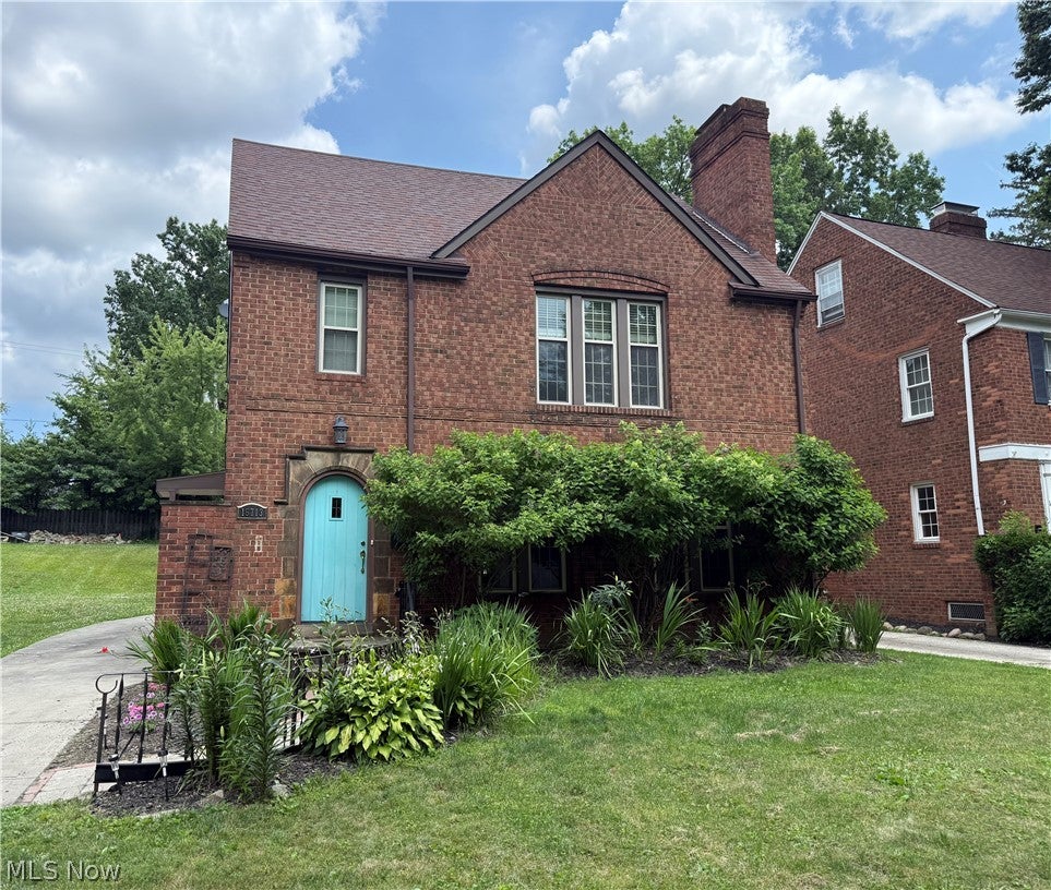 Photo of 16713 Lomond Boulevard, Shaker Heights, OH 44120 (MLS # 5223888)